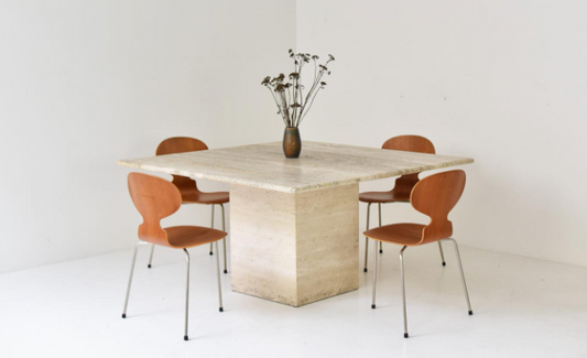 Moderne Eleganz: Travertin-Möbel für zeitgemäße Wohnräume